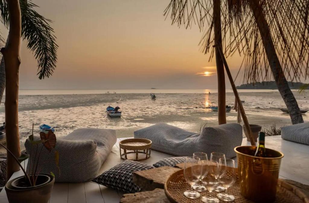 Villa Atmosphere - Beachfront Villa by SP Villa – Koh Phangan